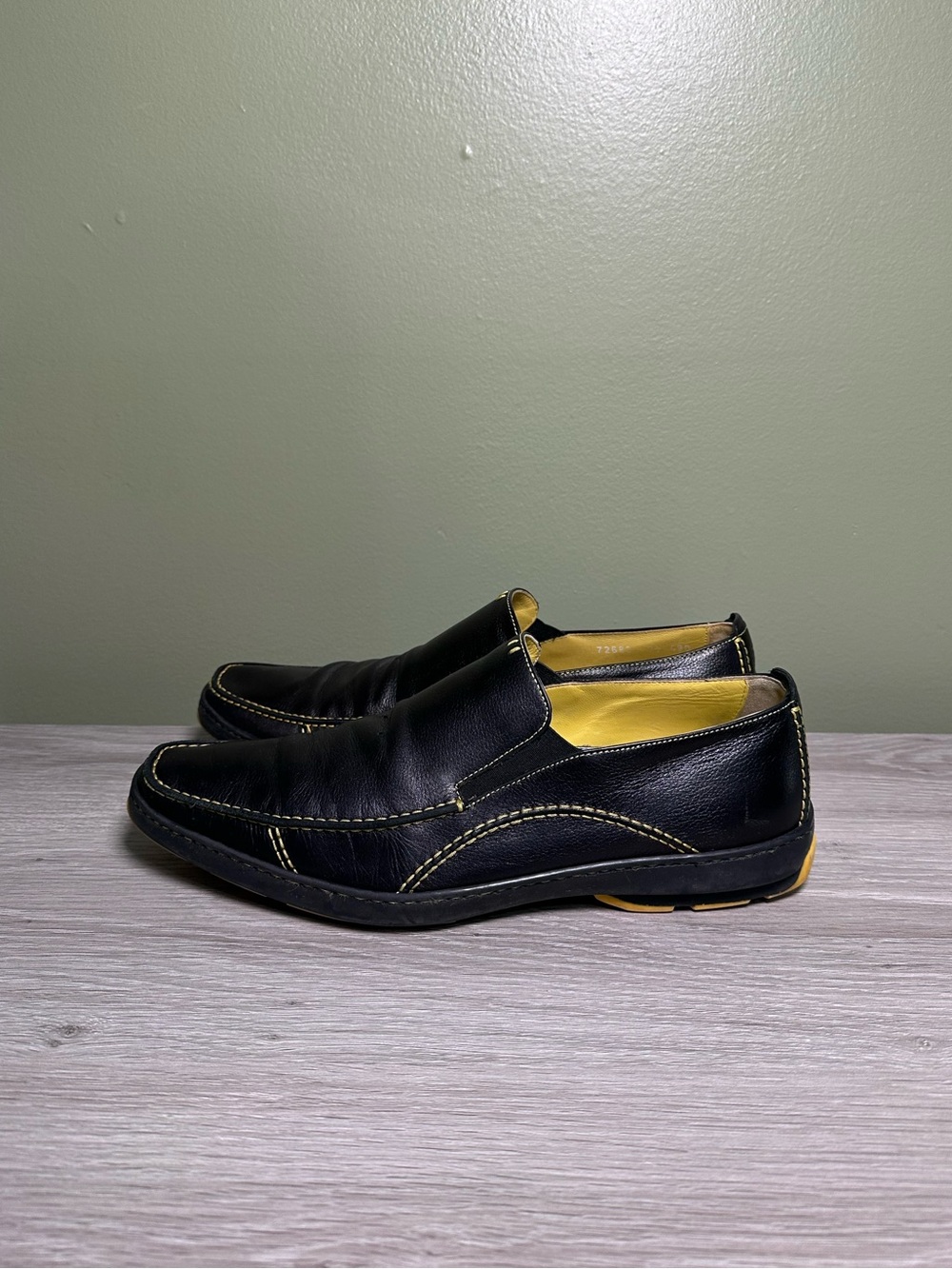 MIchael Toschi Mens Black/yellow Limited Edition Size 9.5 Loafers driving shoes